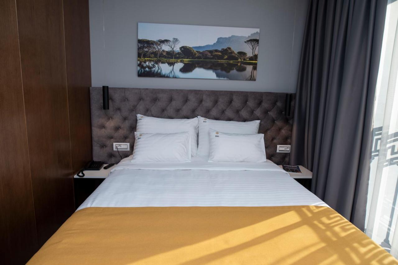 H41 Luxury Suites Belgrad Exterior foto