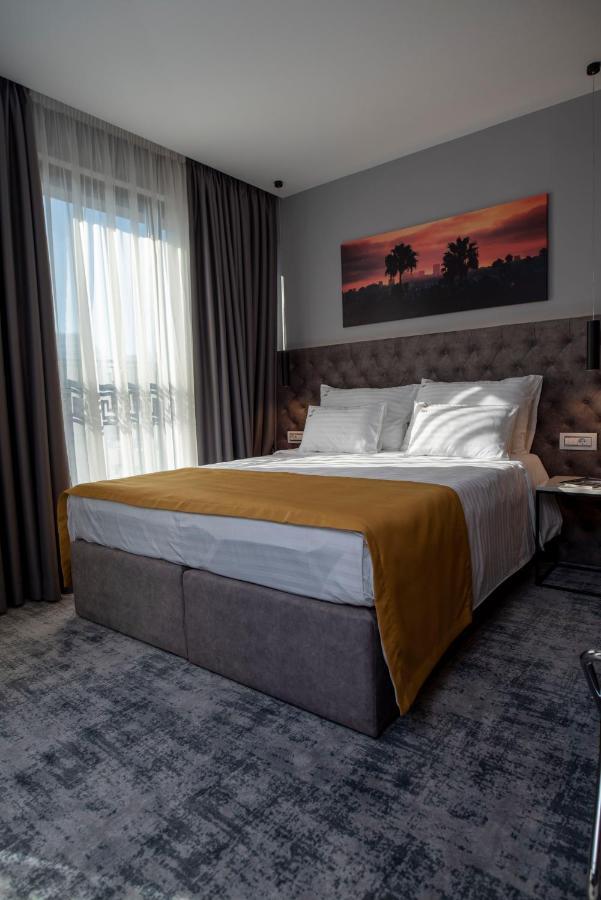 H41 Luxury Suites Belgrad Exterior foto