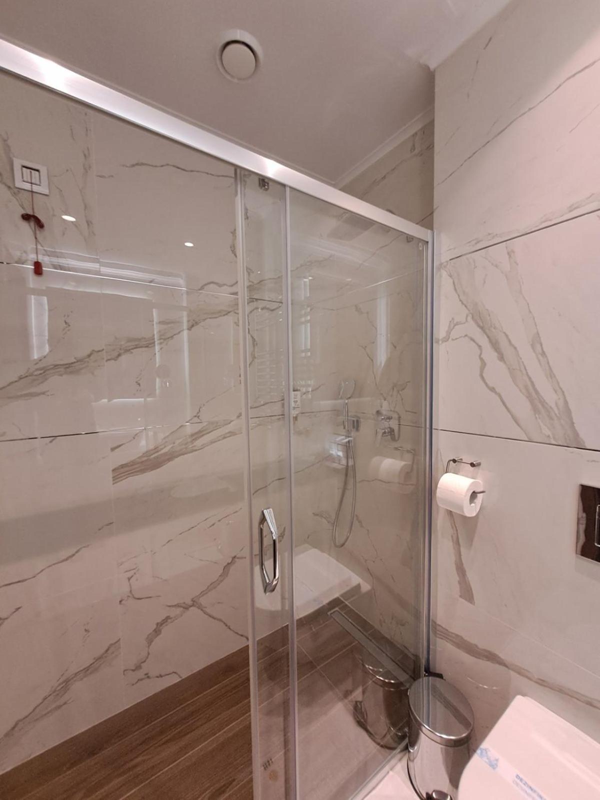 H41 Luxury Suites Belgrad Cameră foto
